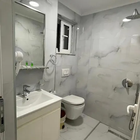 Sea La Vie By Anna Apartmanhotel 3*