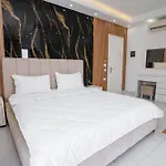 Sea La Vie By Anna Aparthotel Ksamil