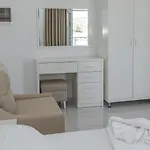 Aparthotel Sea La Vie By Anna