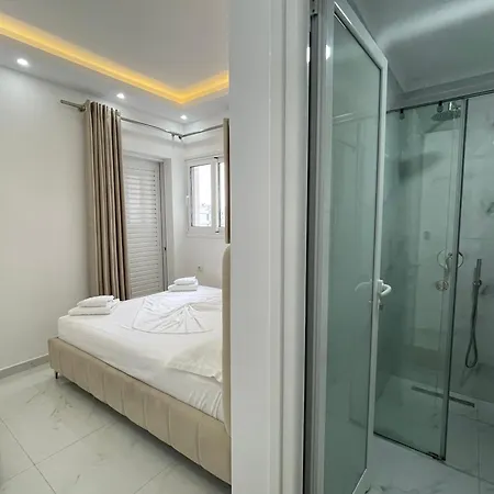 Aparthotel Sea La Vie By Anna *