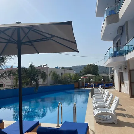 Aparthotel Sea La Vie By Anna *