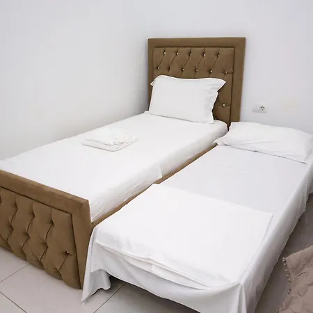 Aparthotel Sea La Vie By Anna *