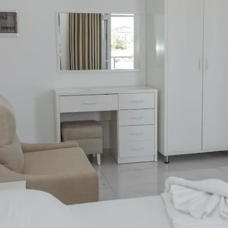 Aparthotel Sea La Vie By Anna