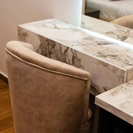Sea La Vie By Anna Apartmanhotel 4*