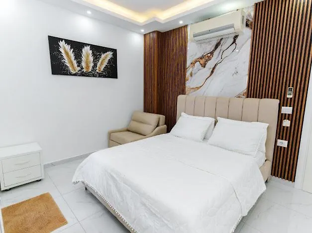 Sea La Vie By Anna Aparthotel 3*